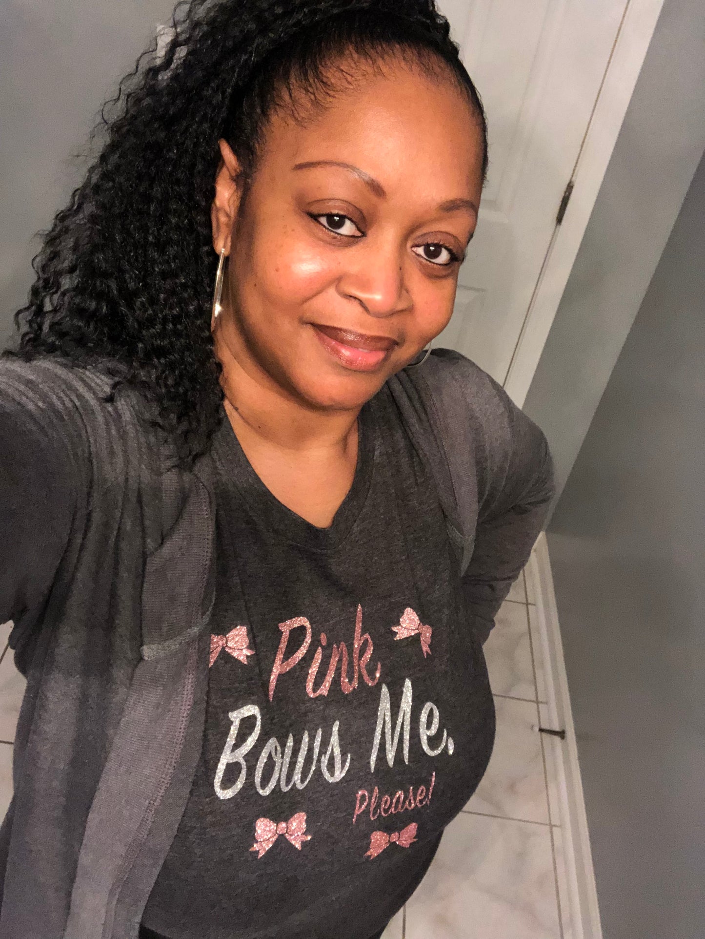 Pink Bows Me Please T-shirt